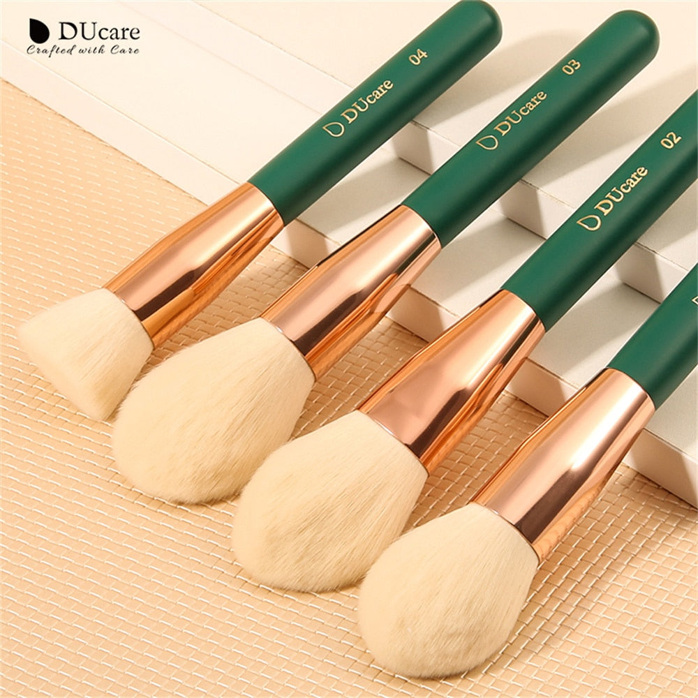 DUCARE Green 13-Piece Makeup Brush Set – Pro Synthetic Kit